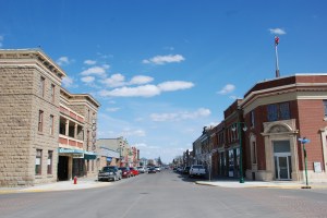 The Fort Macleod Provincial Historic Area (Queen’s Hotel at left), 2010. DSC_1150, Historic Resources Management Branch