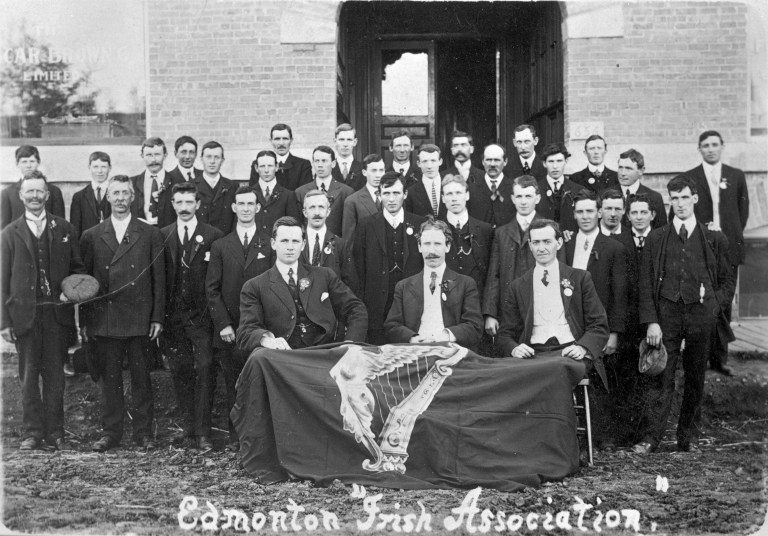 Group portrait of the Edmonton Irish Association (Provincial Archives of Alberta, A16110).