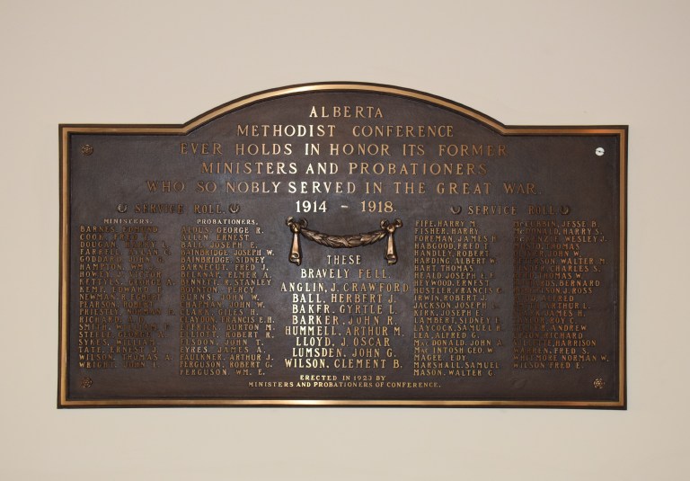 Commemorative plaque in the Old St. Stephen’s chapel, 2014 (Photo by Erin Hoar).