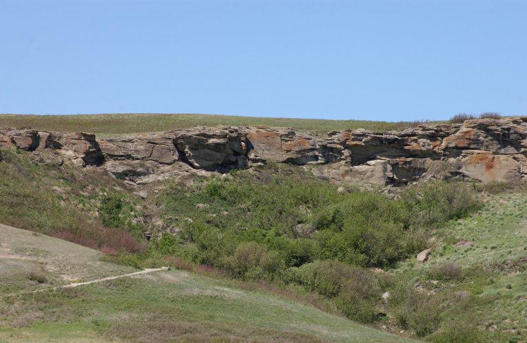 Head-Smashed-In Buffalo Jump Special Place Provincial Historic Resource, near Fort Macleod (Historic Resources Management Branch, June 2002).