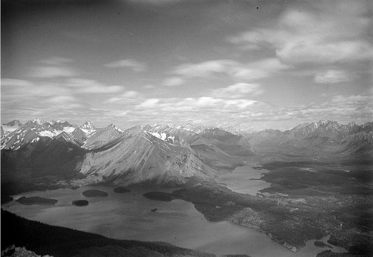 1914 photograph of Upper Kananaskis Lake