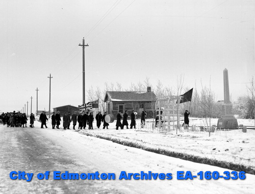 Procession/parade to service at Beverly Memorial, 11 November, 1938 (City of Edmonton Archives, EA-160-336).