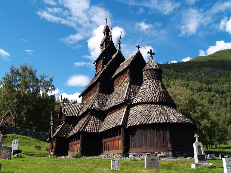 1280px-Borgund_Stavekirk,_Norway