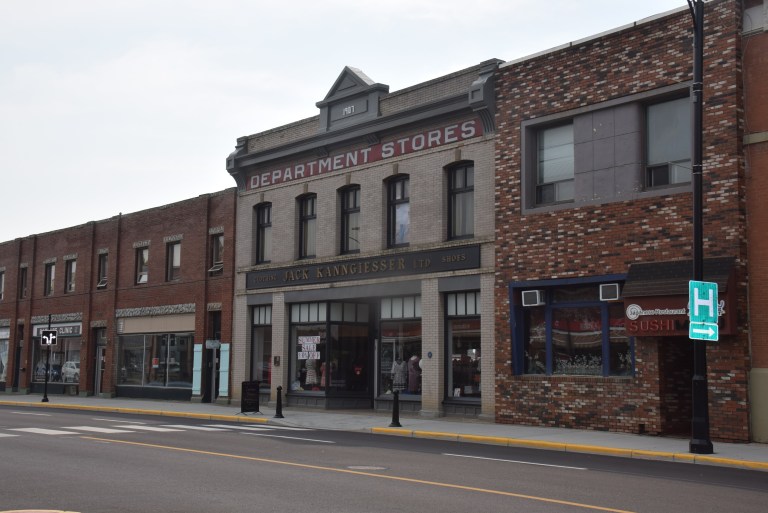 The Kanngiesser Building/Urquhart Block, North facing façade, August 2018. Source: Historic Resources Management, Government of Alberta